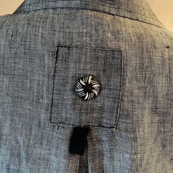 Women’s 100% linen shirt Heather like gray black UNIQUE LEAF BUTTON down size S - Picture 4 of 13